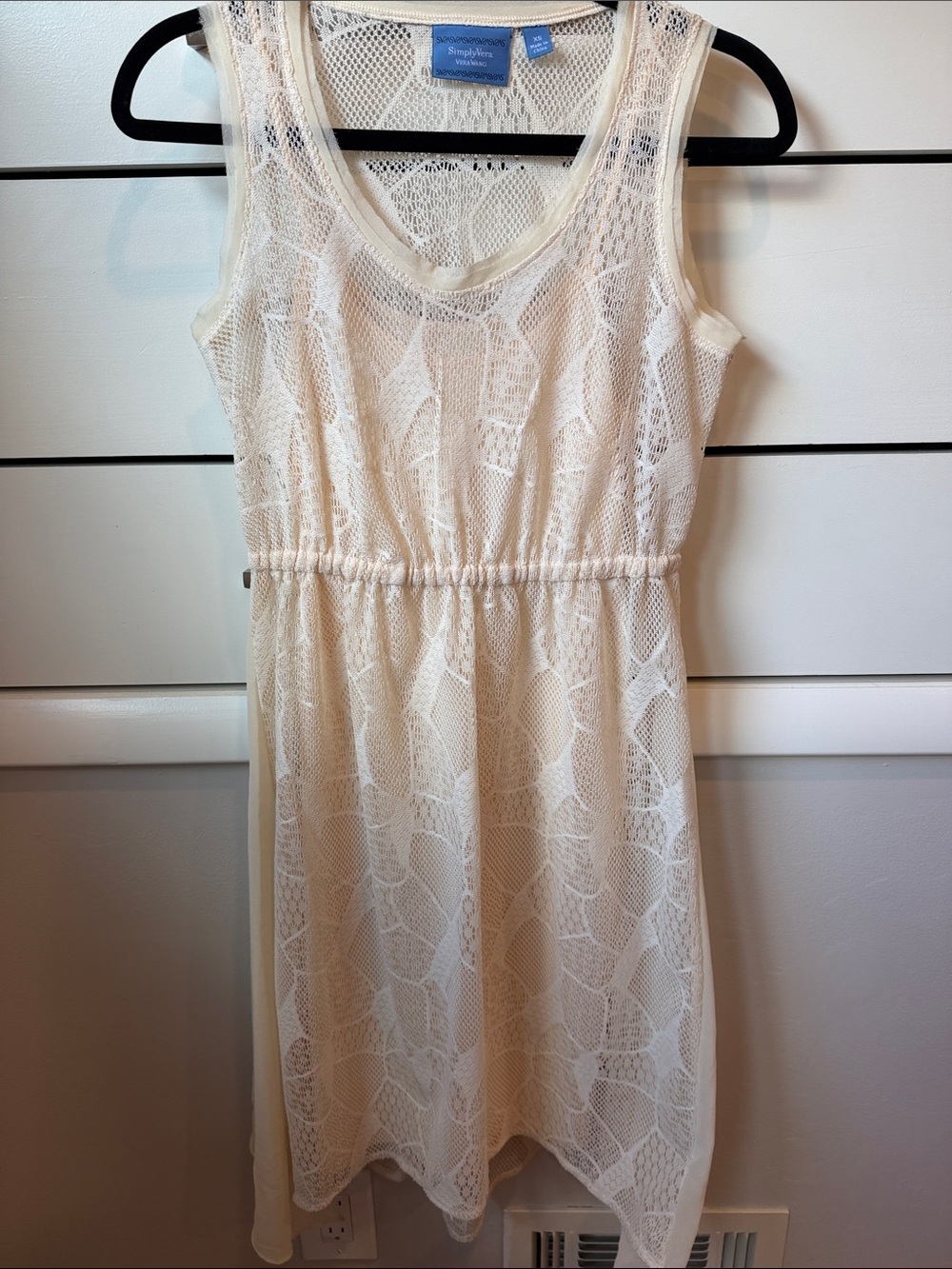 Simply Vera Vera Wang Ivory Lace Sleeveless Dress